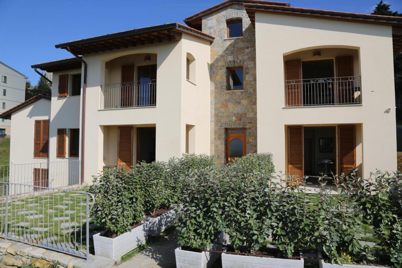 Casa Vacanze Squarcialupi คาสเตลลินาอินเคียนติ ภายนอก รูปภาพ