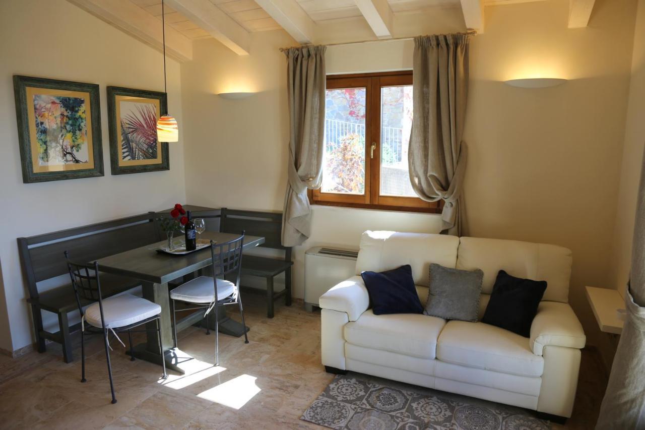 Casa Vacanze Squarcialupi คาสเตลลินาอินเคียนติ ภายนอก รูปภาพ