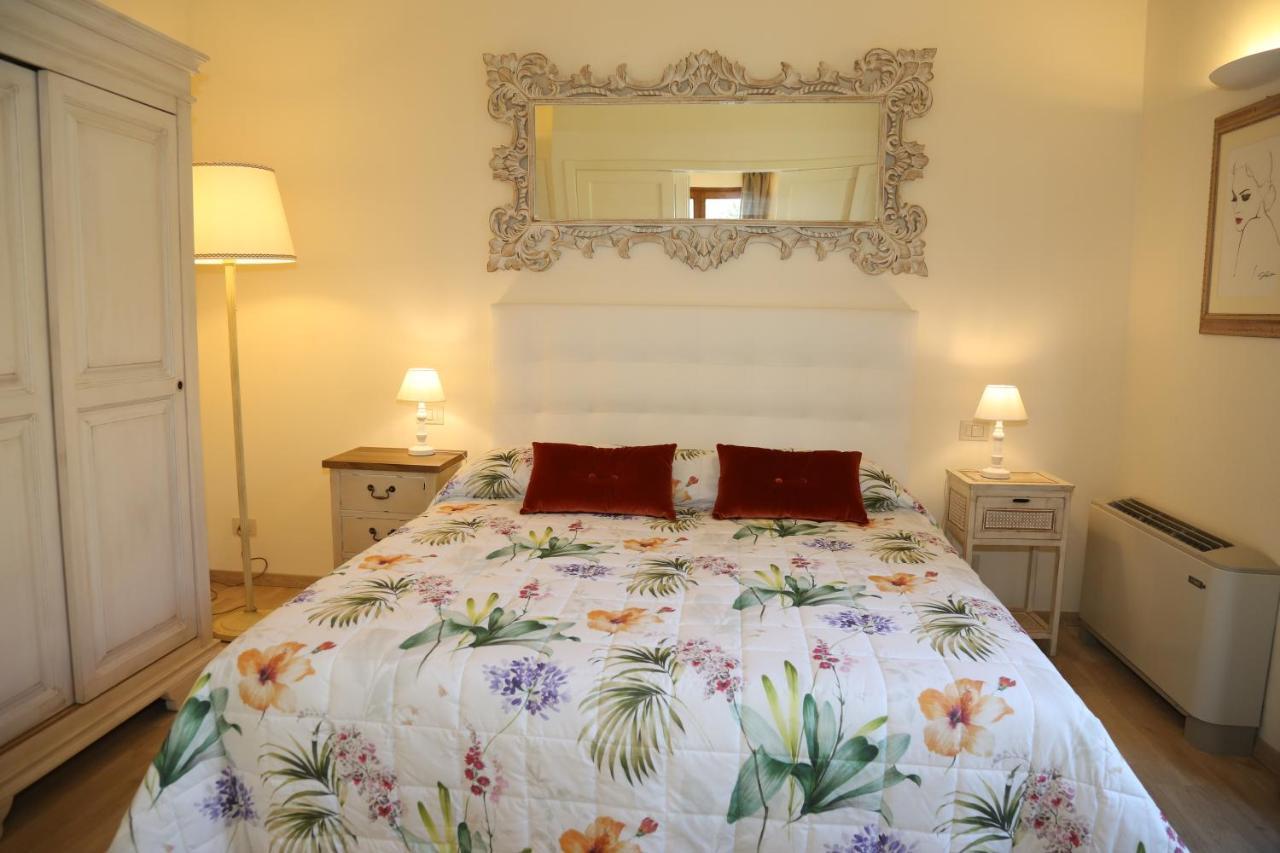 Casa Vacanze Squarcialupi คาสเตลลินาอินเคียนติ ภายนอก รูปภาพ