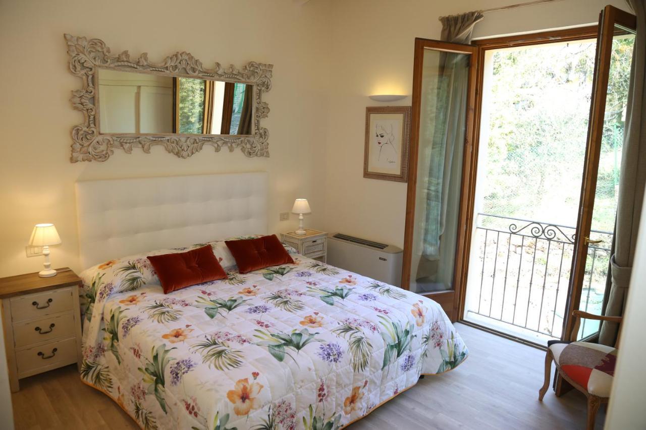 Casa Vacanze Squarcialupi คาสเตลลินาอินเคียนติ ภายนอก รูปภาพ