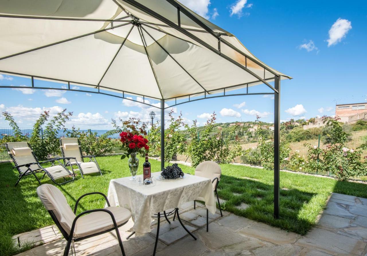 Casa Vacanze Squarcialupi คาสเตลลินาอินเคียนติ ภายนอก รูปภาพ